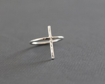 Cross Ring//Sterling Silver//Handcrafted//Minimalist Ring