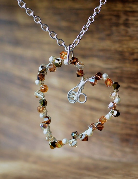 Vintage Gold Wire Wrapped Heart Pendant Necklace