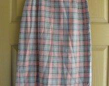 Popular items for gray plaid skirt on Etsy
