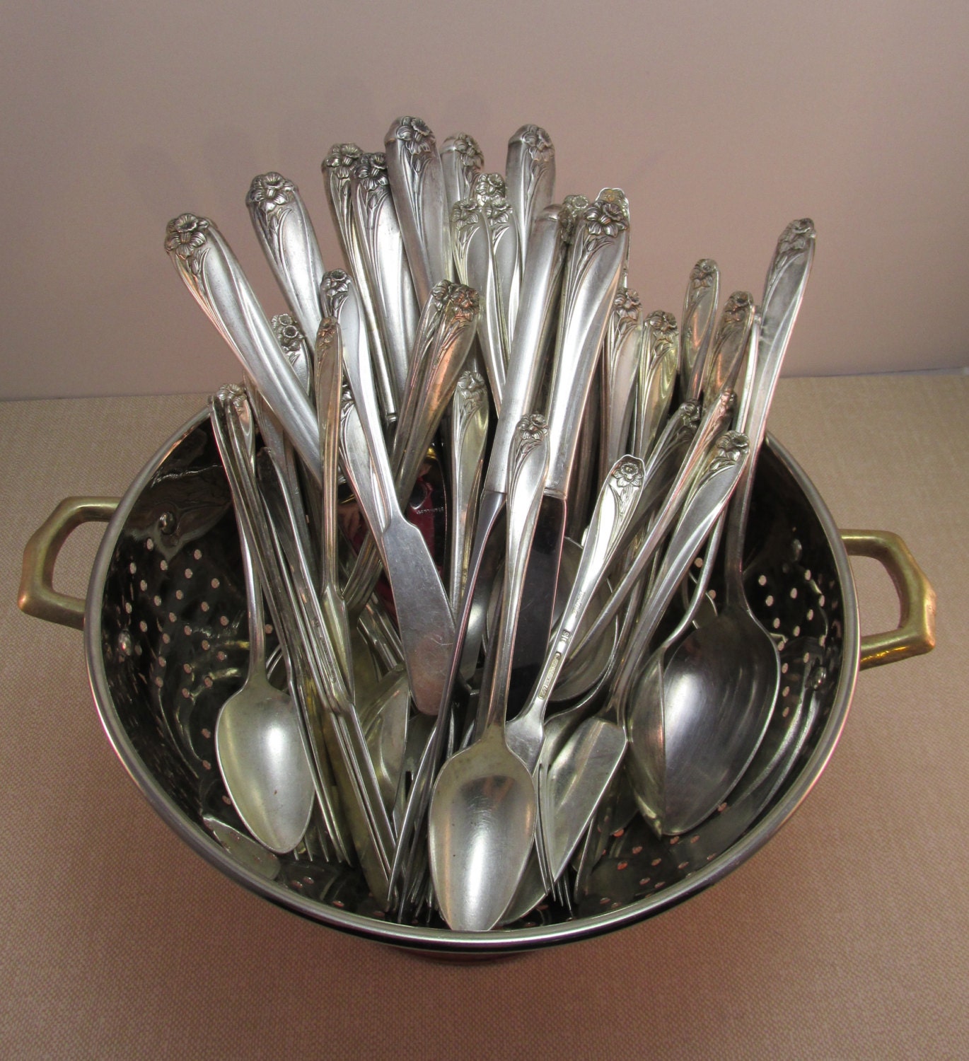 Vintage 1947 Rogers Bros. Silverplate Flatware Set