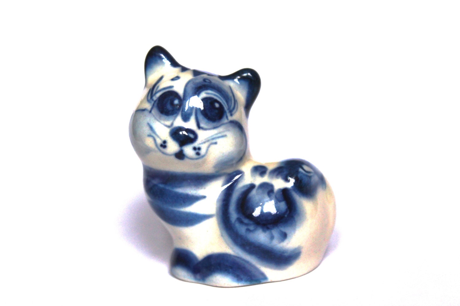 cute cat figurine