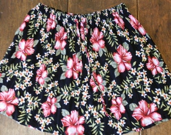 Reclaimed Vintage Crinkle Viscose Black and Pink Floral Mini Skirt Size Small/Medium