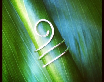 Big wave ring // Wire wrapped jewelry // Hammered wire // Bohemian Style Jewelry // Boho style jewelry // Hawaii jewelry // Nature inspired