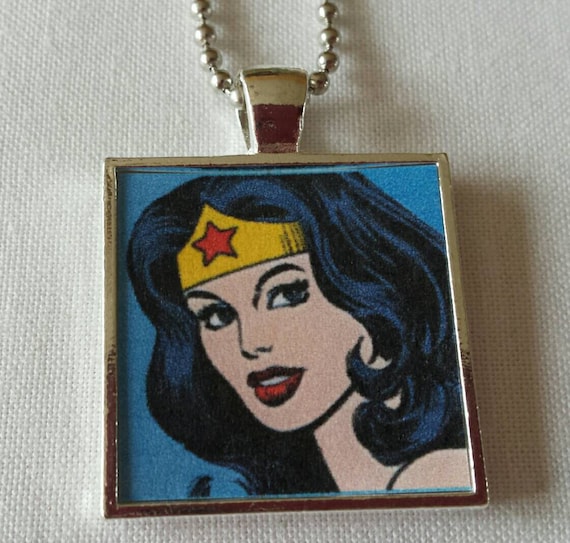 WONDER WOMAN Necklace / Jewelry DC Comics Superhero Gift