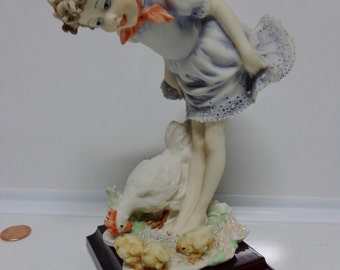 Giuseppe Armani "Be Good Chicks" Farm Girl LE FIGURINE Capodimonte Porcelain Figure Chickens 1986 Vintage Mint In Box Artist Signed Italy