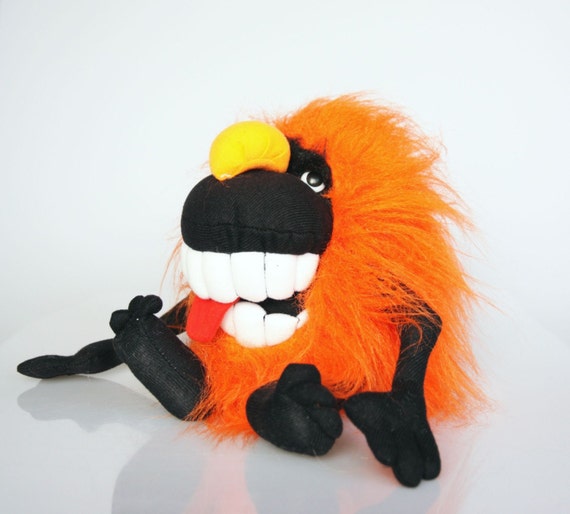 stuffed toys with teeth