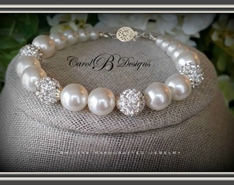 Mother of the Bride Bracelet, Wedding Jewelry for Brides, Mother of the Groom Gift, Daughter In Law, Wedding Bracelet, Bridal Bracelet