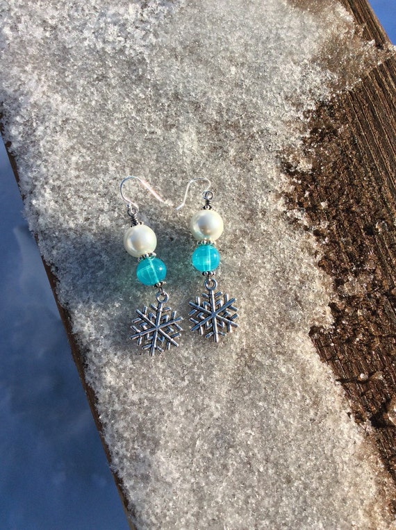 Snowflake earrings, winter earrings, blue and white earrings, dangling earrings, unique gift, gift under 15