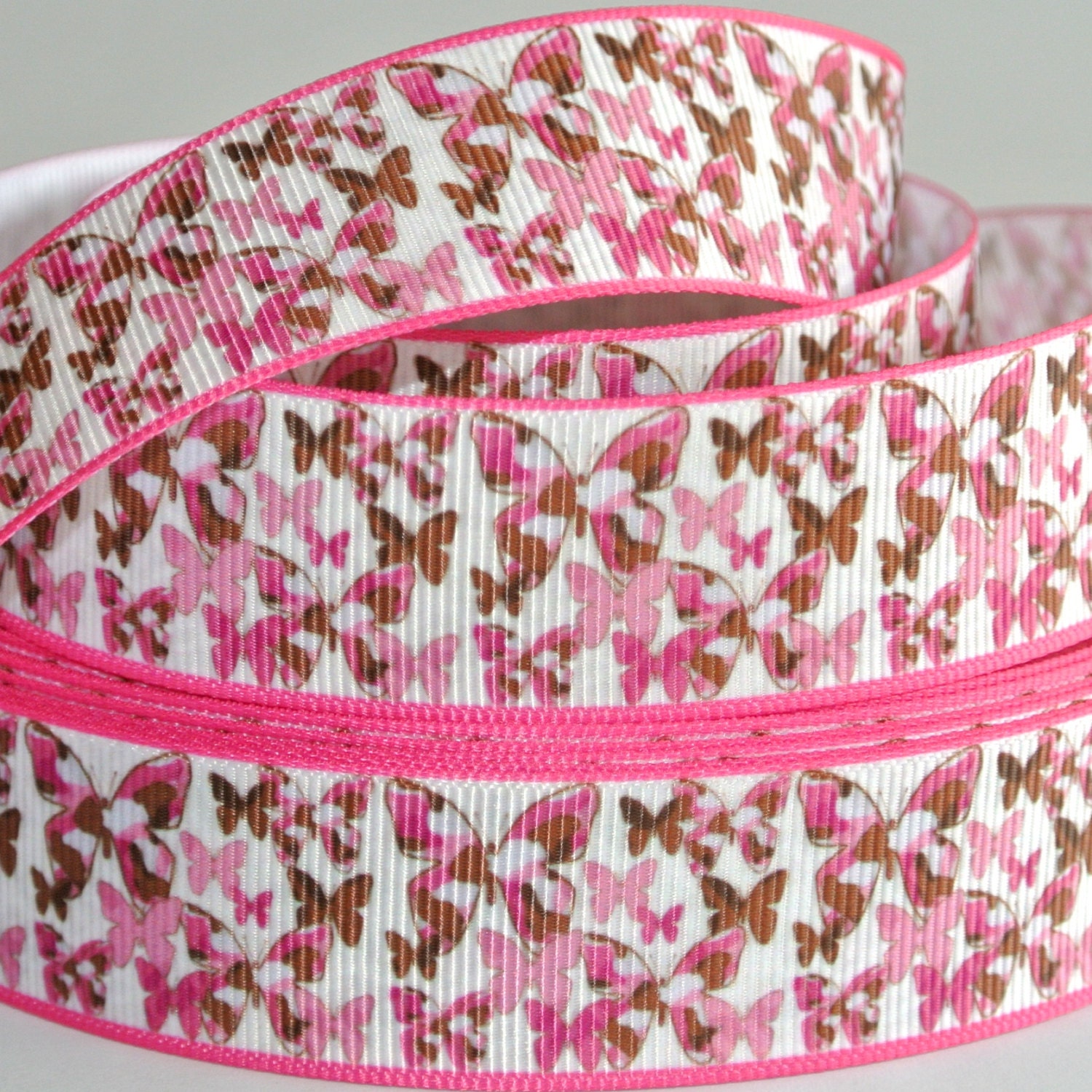 1" Pink Camo Butterfly Grosgrain Ribbon 6 yards from RibbonsNSupplies