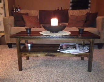 Reclaimed pallet wood coffee table