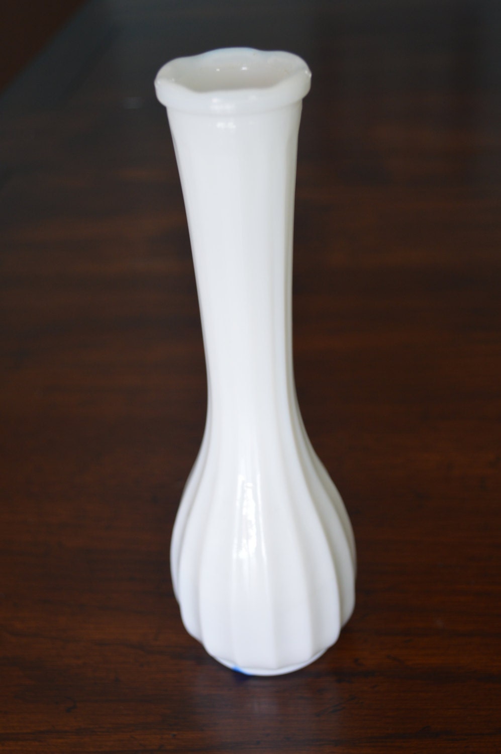 Vintage Clg Milk Glass Bud Vase | Free Nude Porn Photos