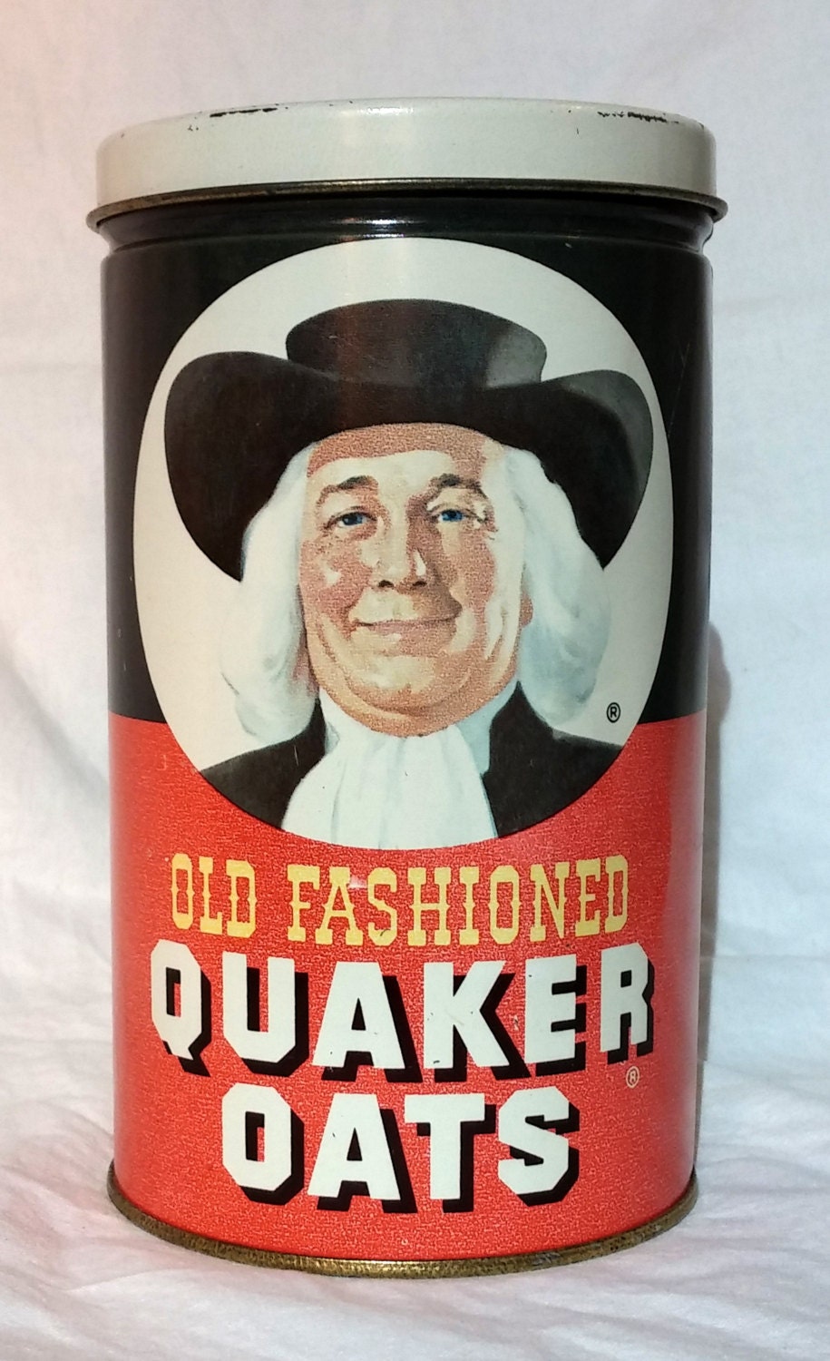 1982 Vintage Quaker Oats Tin