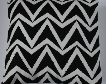 Zig Zag Chevron Black and Off- White Modern Design Home Decor Pillow Cushion Cover 16"