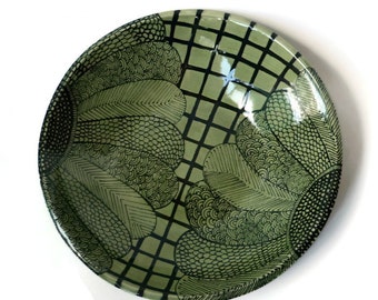 Green and Black Serving Bowl with Doodle Design