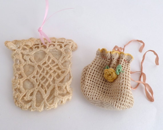 Crochet pouches - Set of 2 little coin purses - needlecraft items