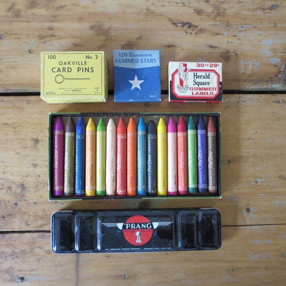 Vintage Crayons Vintage Box Of Crayons Crayons In Box