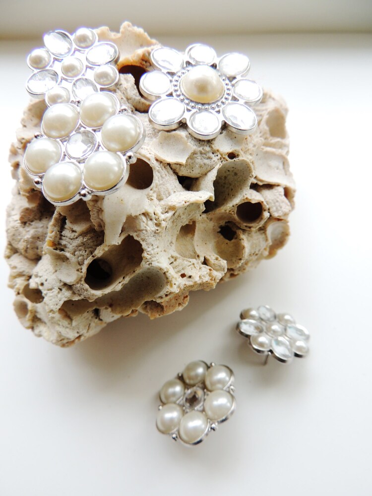 Pearl & Rhinestone Push Pins Decorative Push by UnconventionalJ