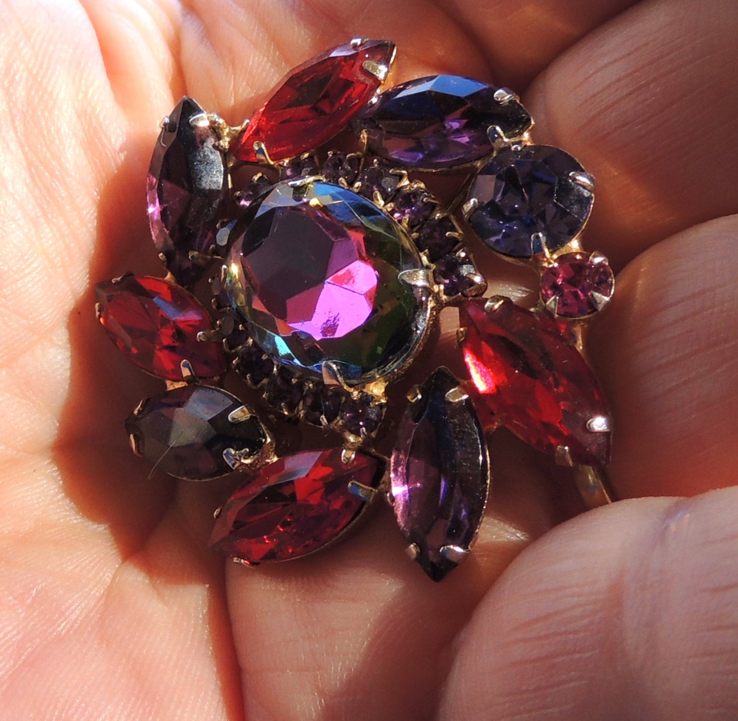 Vintage Juliana Brooch Pin Delizza & Elster Red Heliotrope