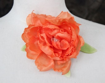 Cute silk flower with clip back 1 piece listing