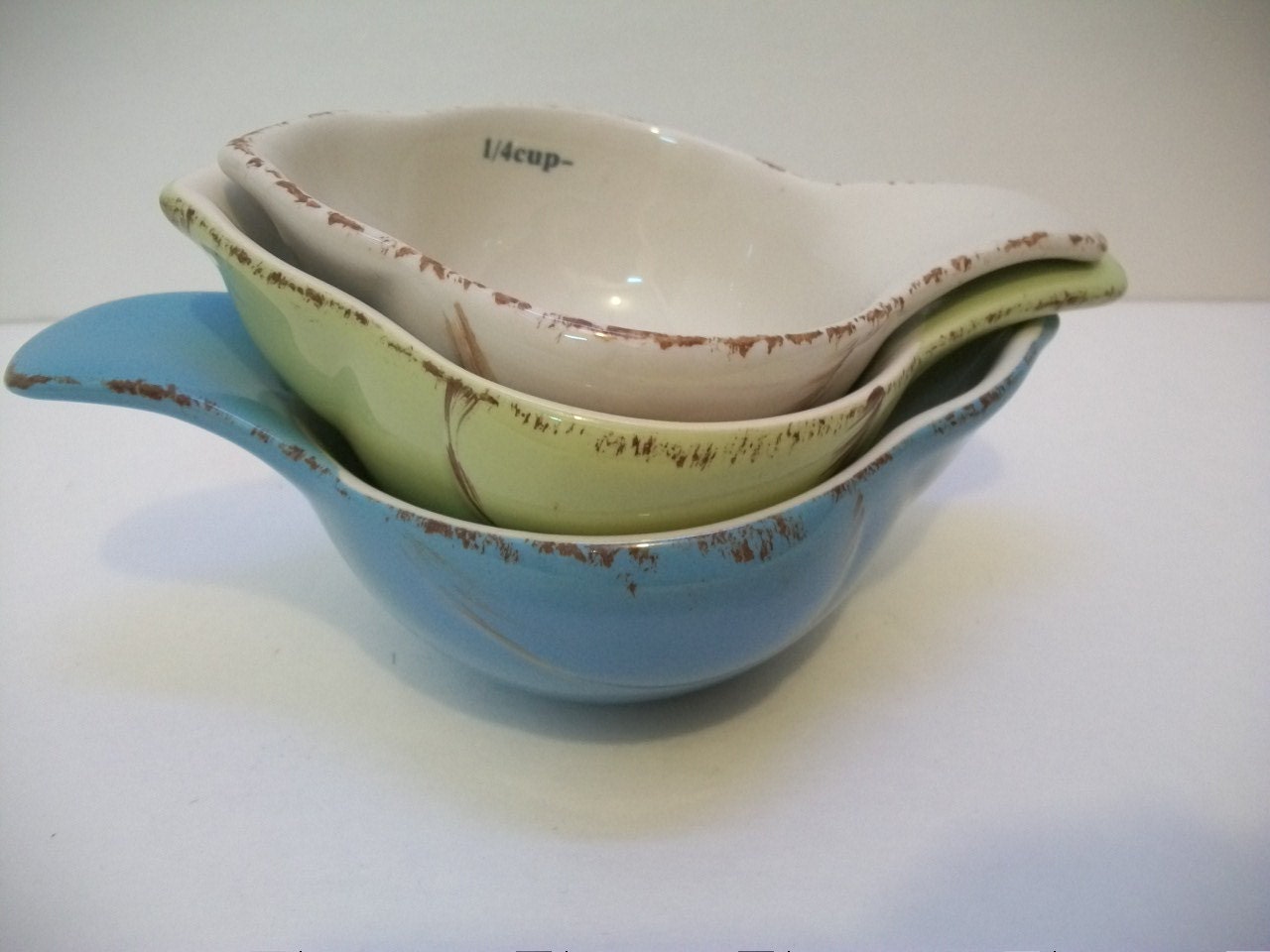 Vintage Ceramic Measuring Cups Set 3 Measuring bowls by GiniCrafts