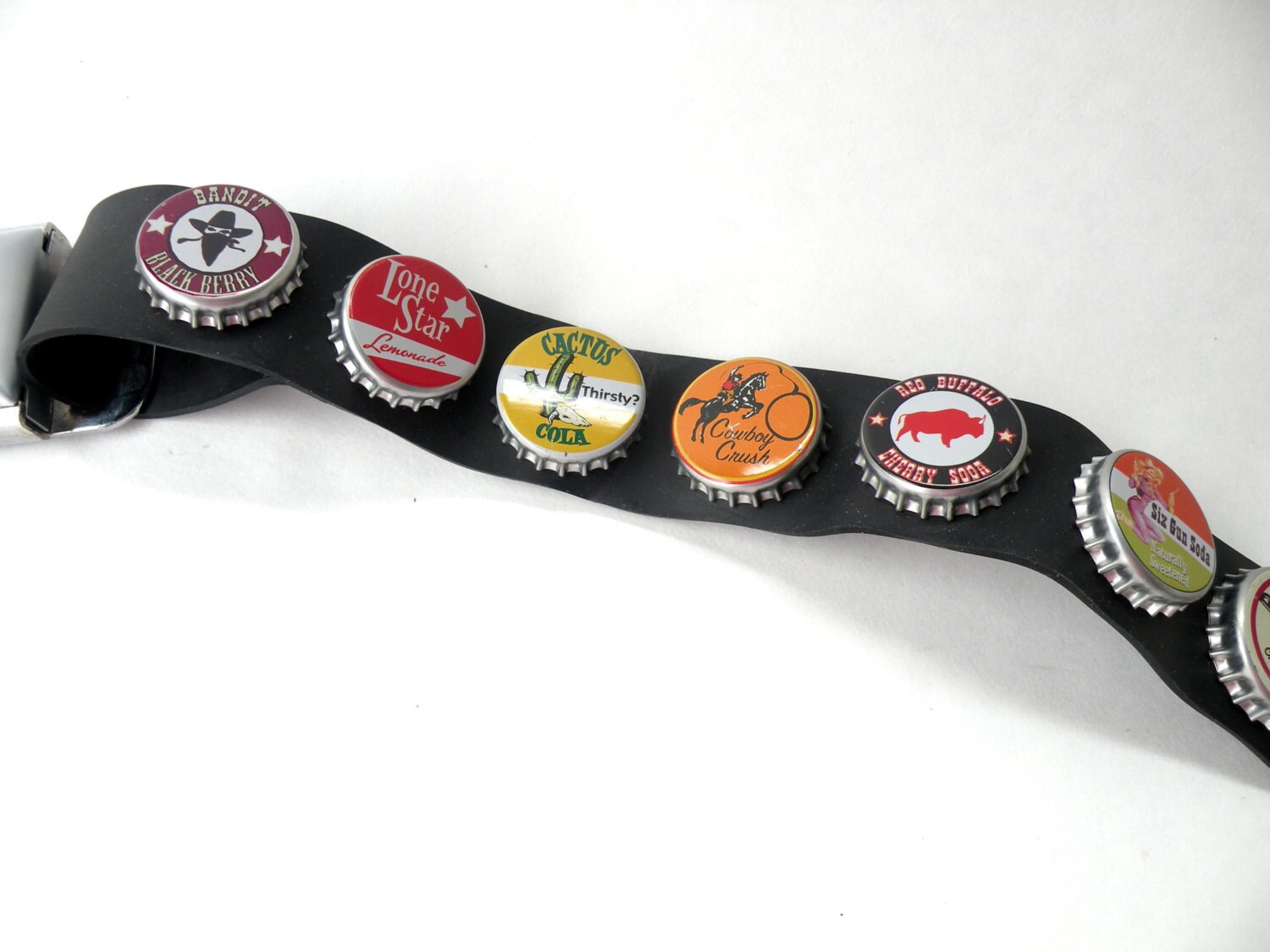 LITTLEARTH Biker Belt Bottle Cap Belt Small 29 by CasualHomeStyle