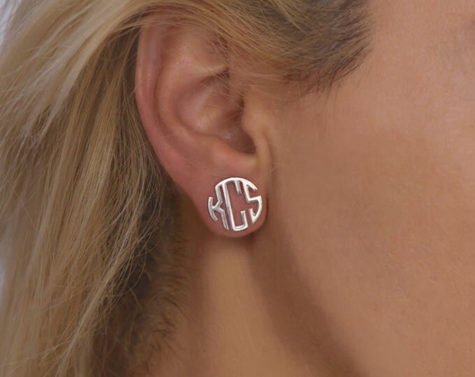 Monogram earrings Personalized Name Earrings, letter earrings initial earring, nameplate earrings, custom earrings