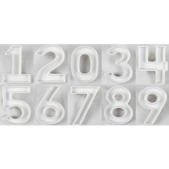 Ceramic Number Dishes Graduation Wedding by PartyPatisserie