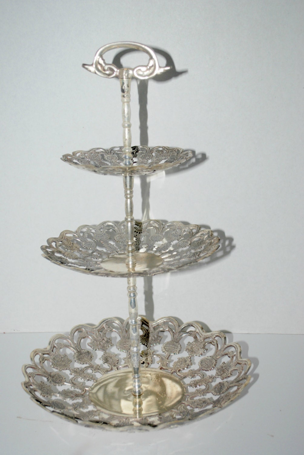 dessert stands set silver