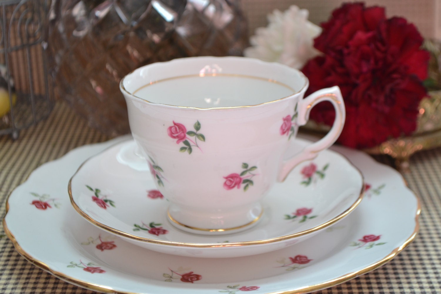 Colclough Petite Roses Teacup and Saucer TRIO, Red Rose Buds, c. 1960 ...