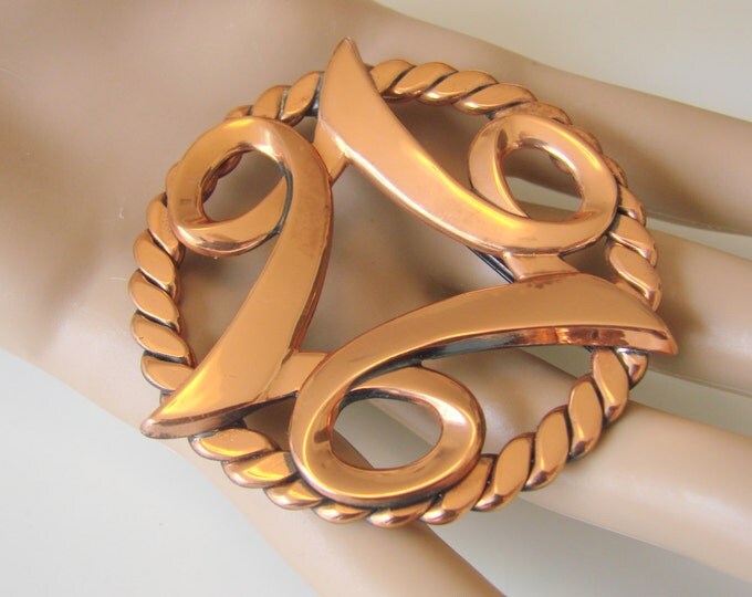 Large & Lovely Vintage Modernist Copper Brooch / Jewelry / Jewellery