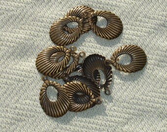 Bronze Drop Charms - 5 pcs - Jewelry Making Supplies