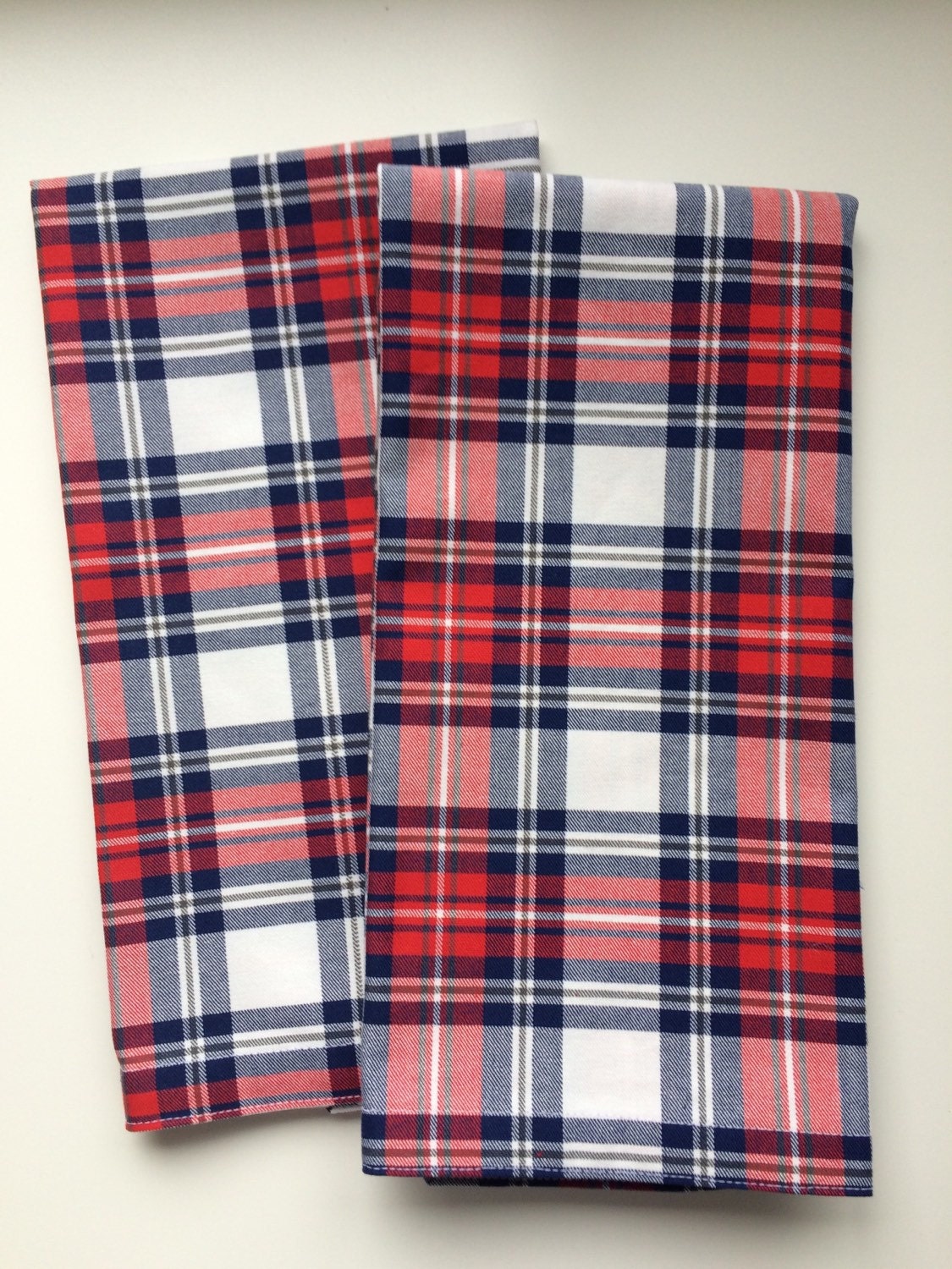Set of 2 tea towels red tartan plaid heavy by NewYorkCityInspired