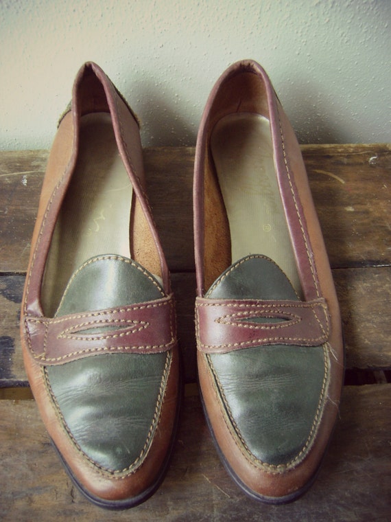 90s color block PENNY LOAFER shoes vintage by roadkillvintage