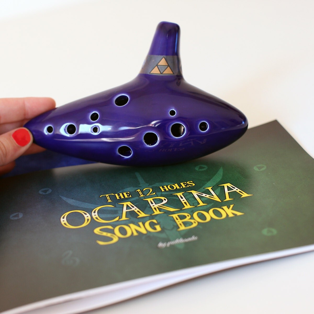 Real Ocarina inspired in The Legend of Zelda Songbook Set