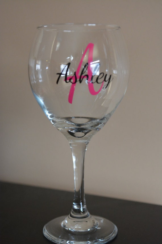 Items similar to Personalized Wine Glass on Etsy