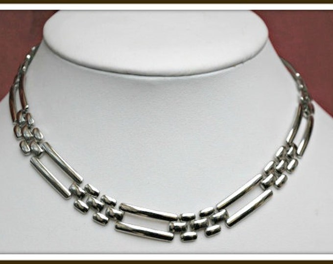 Silver link Necklace - Napier signed - Collar choker Necklace