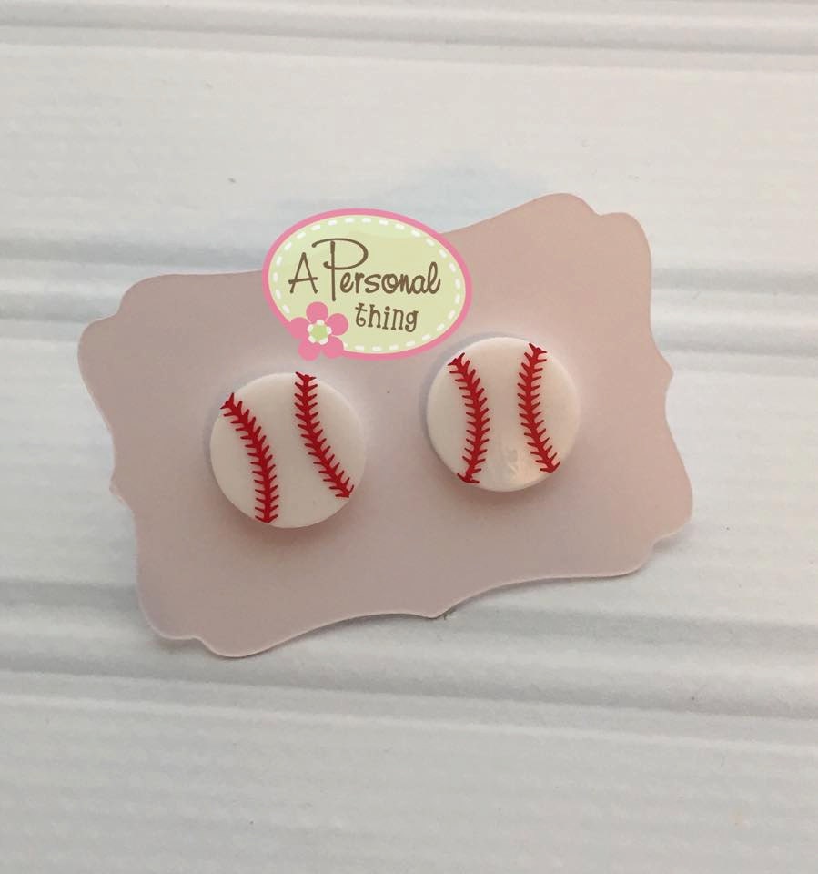 Can You Wear Earrings In Baseball at Erick Annunziata blog
