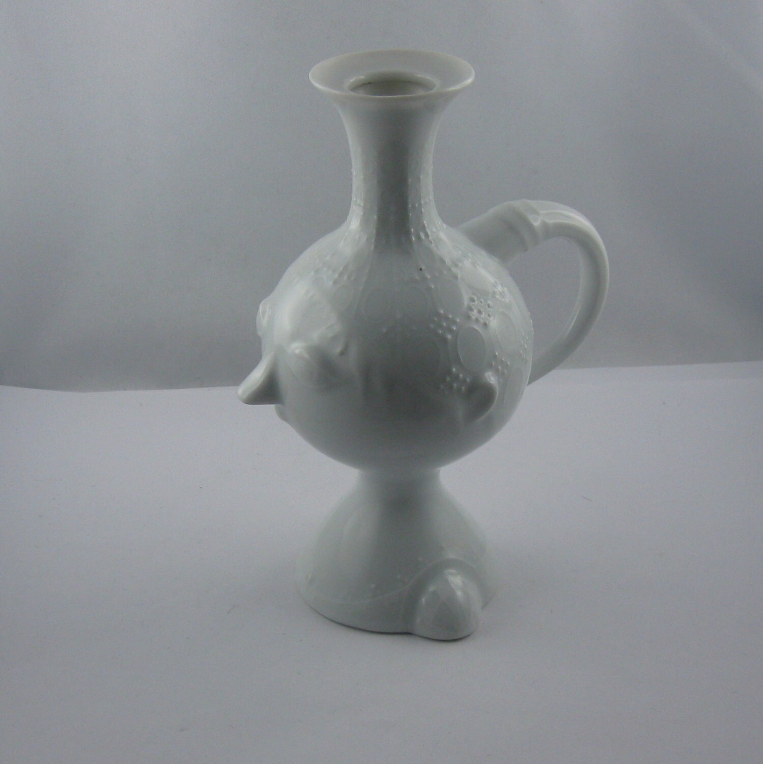 Rosenthal Classic Rose Germany face vase / by ideenreichBerlin