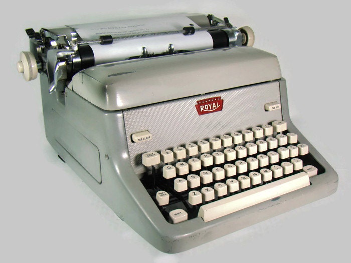 Vintage Royal FP Desktop Typewriter – 1958 – oldschooltypers