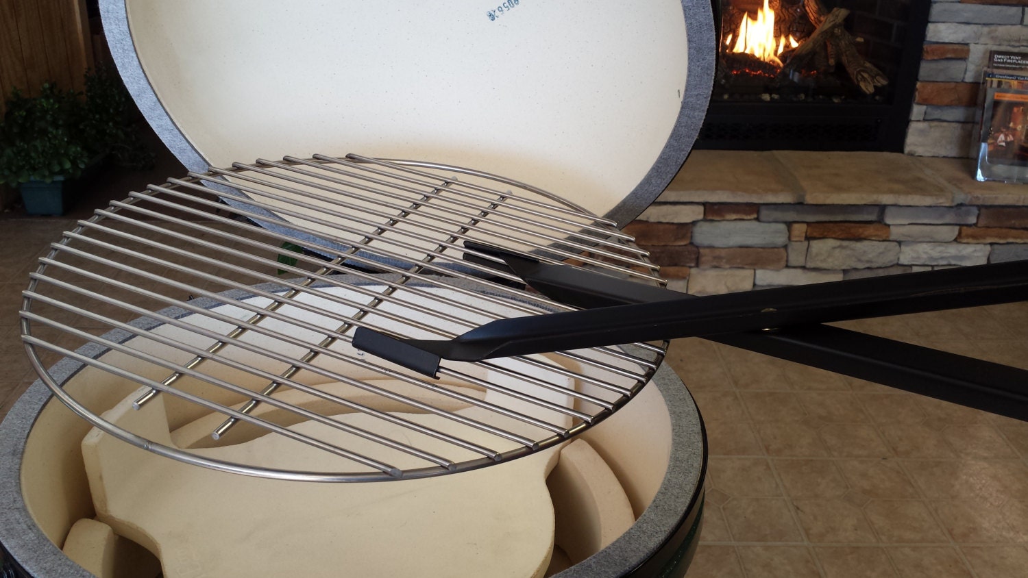 The Original Grate Grabber Custom Grill Grate Lifter with