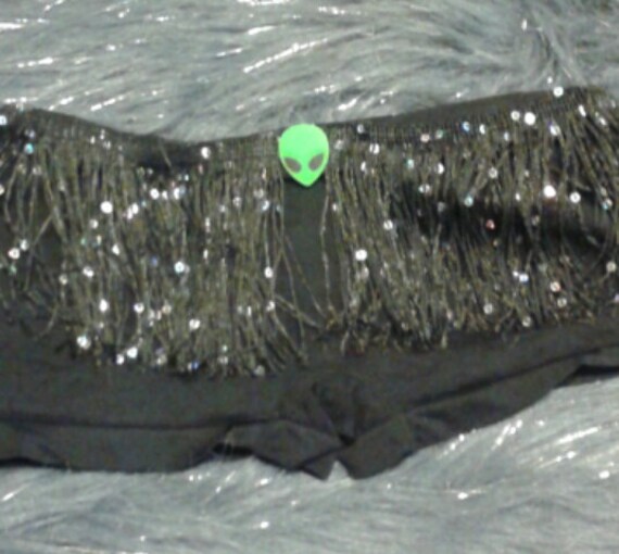 alien booty shorts