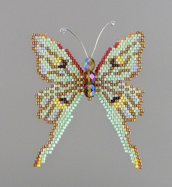 Small luna moth pdf pattern and tutorial