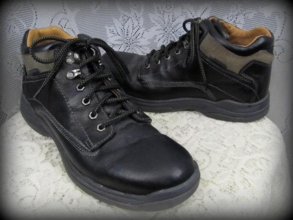 Men's lace up shoes Leather work boots Black by loverleesdesigns