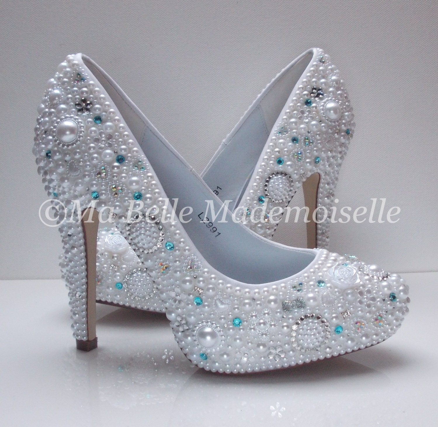 Cinderella Pearl & Crystal Blue Wedding Bridal Shoe�s Cinderella Pearl & Crystal Blue Wedding Bridal Shoe�s