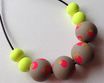 Polymer clay necklace, Hot pink/wasabi