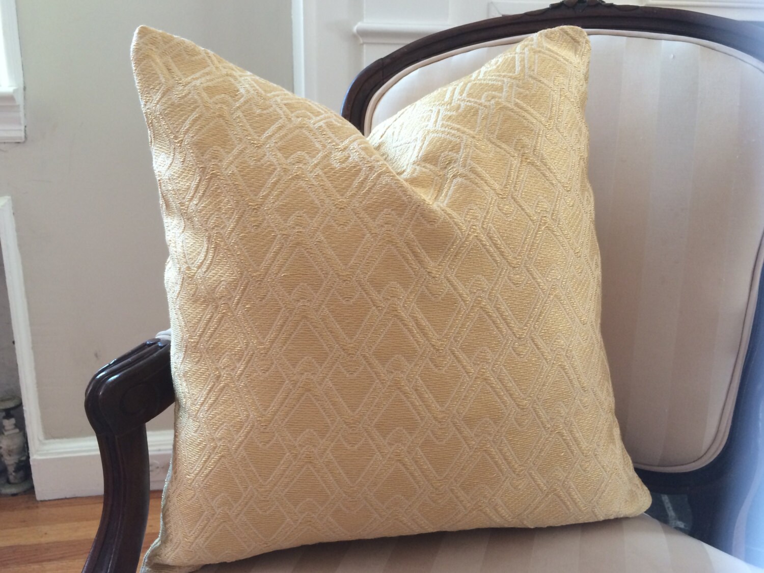 Golden yellow and white pillow cover with invisible zipper