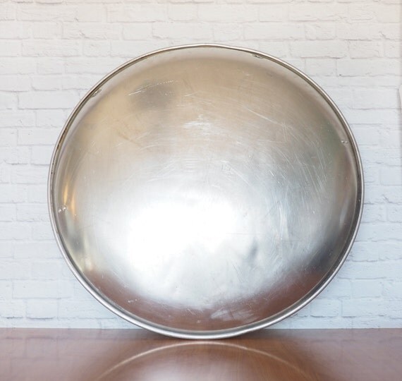 Vintage Aluminum Saucer Sled 25 Round / Winter Sports