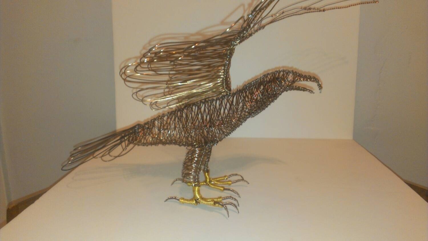 Golden Eagle wire sculpture