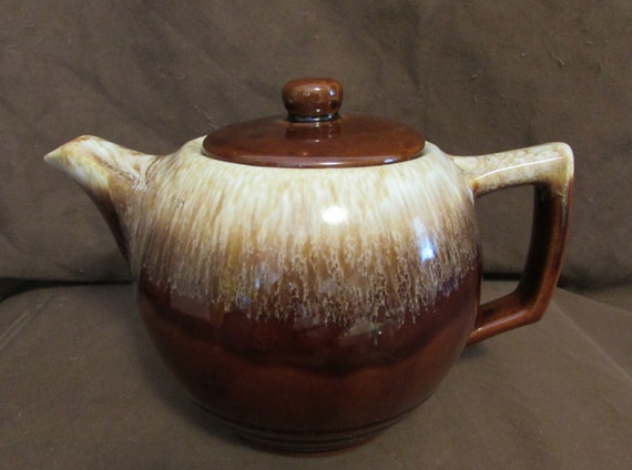 McCoy Teapot With Lid 140 USA Brown Drip Glaze Vintage