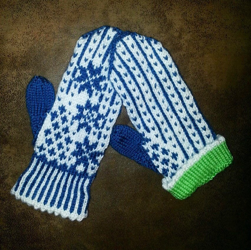 Knitted Fair Isle Mittens by GrandmaTaughtMeHow on Etsy